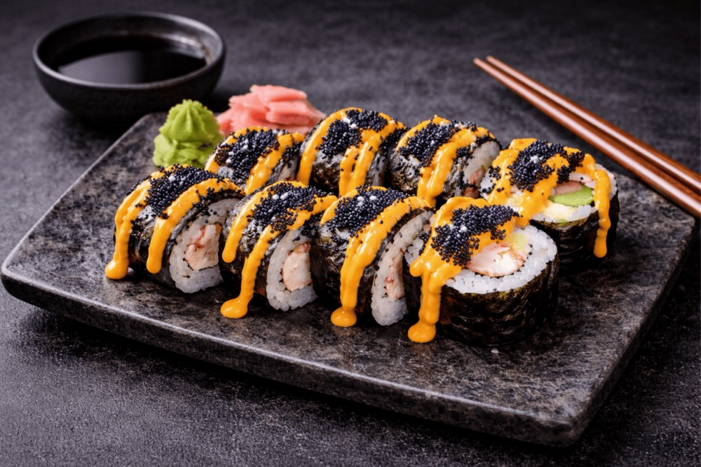 Ris, spisy saus, krem ost, surimi, agurk, rogn
8 biter